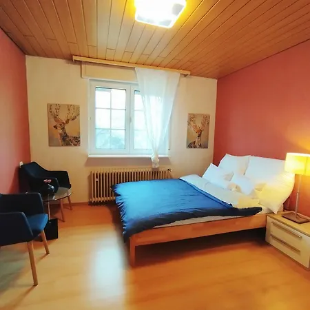 Reihenhaus Mit Grossem Garten In